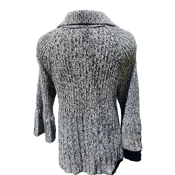 Ann Taylor Button Up Cardigan Sweater 3/4 Sleeve Women's Size Large Warm Heavy - Picture 2 of 5